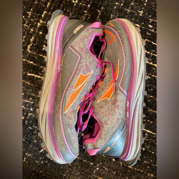 Altra Timp Womens Pink and Orange Running Shoes 10.5 🧡 - Picture 4 of 7